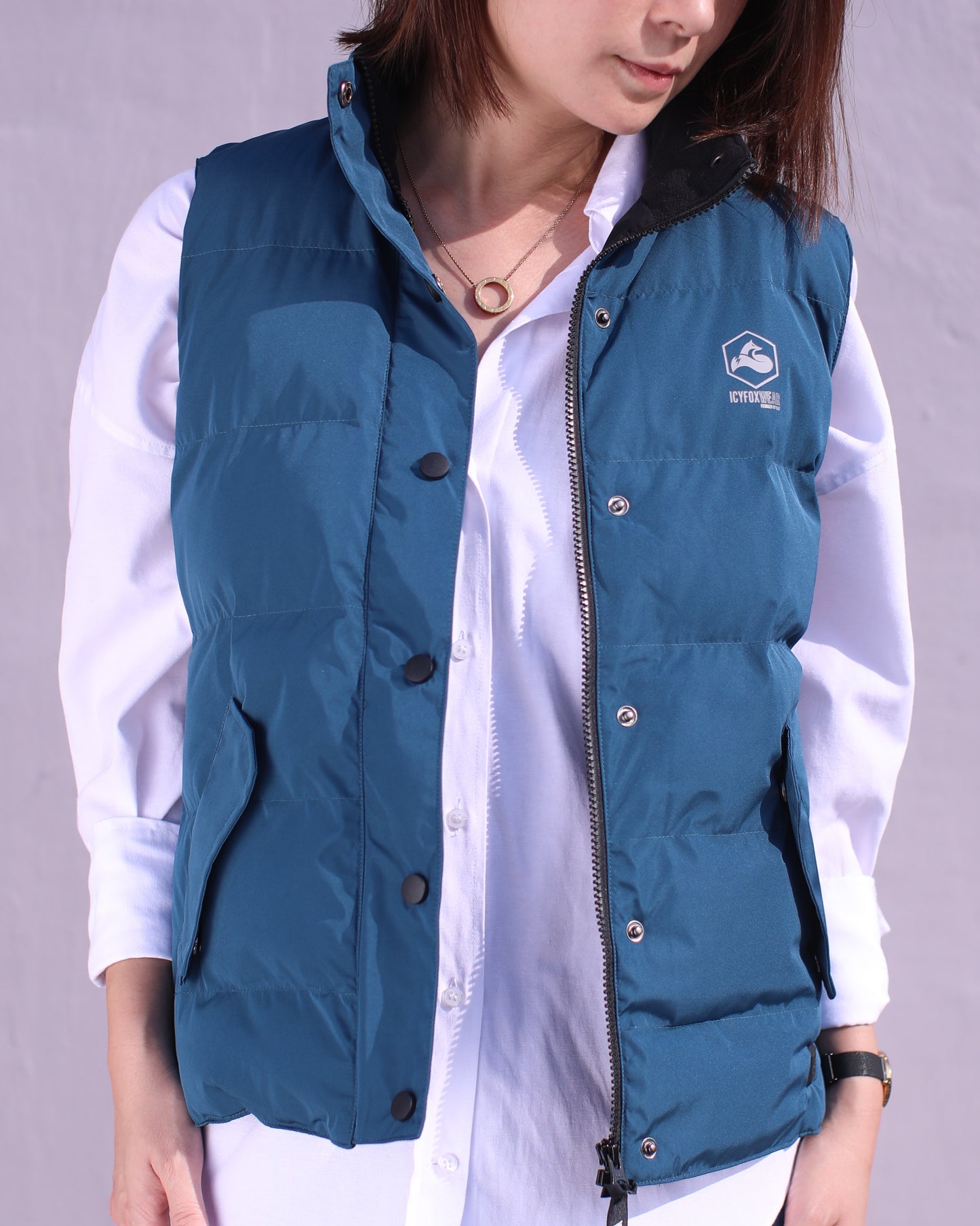  #Fashion  #winter  #cold  #chill  #warm  #heating  #healthcare  #onepieceforall #lightinweight  #clothing  #adults&kids  #multifunction  #simplefolding  #Campingoutfit  #智能發熱背心  #智能發熱頸巾  #ICYFOX #Ｘ’masGift 
