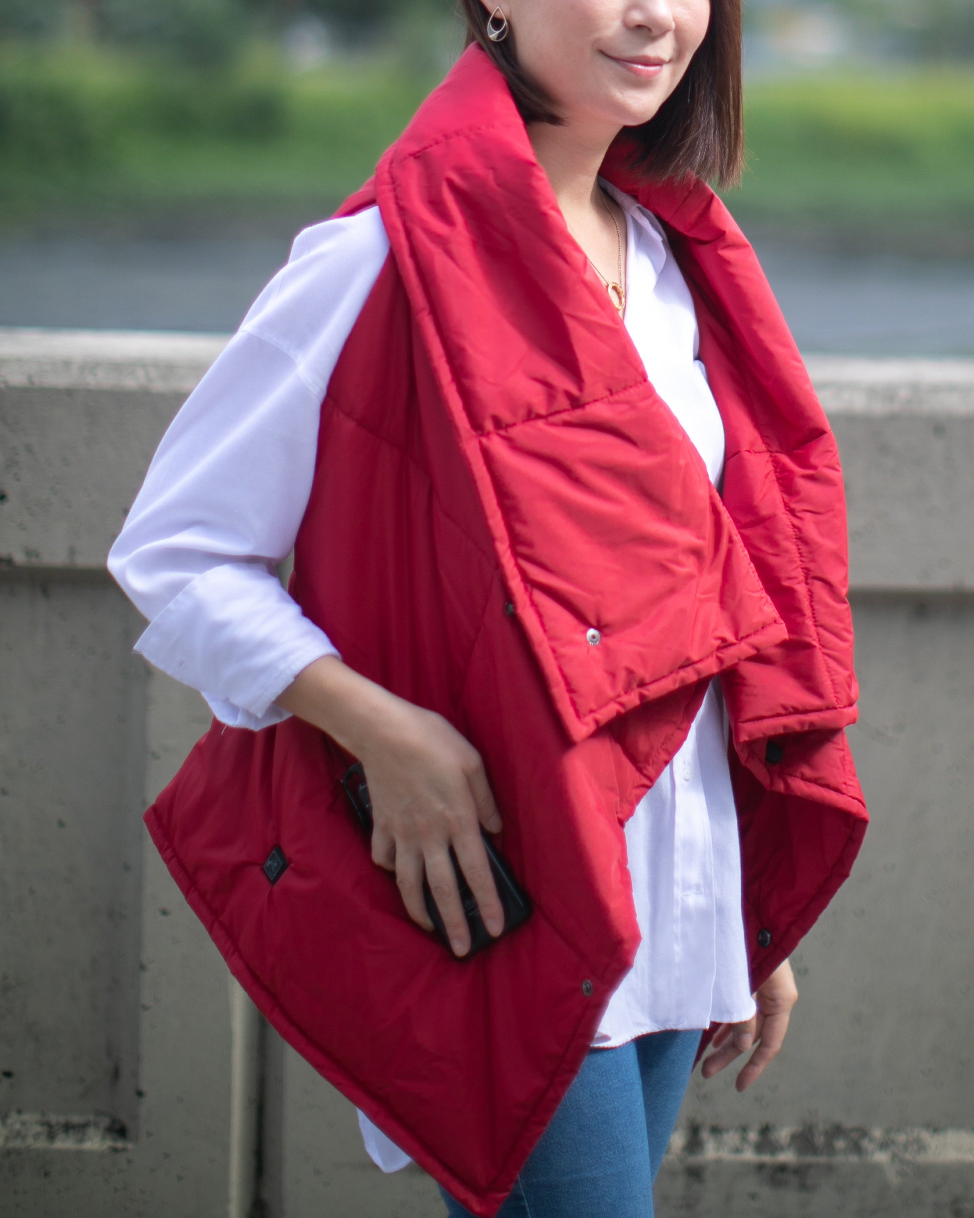#Fashion  #winter  #cold  #chill  #warm  #heating  #healthcare  #onepieceforall #lightinweight  #clothing  #adults&kids  #multifunction  #simplefolding  #Campingoutfit  #智能發熱背心  #智能發熱頸巾  #ICYFOX #Ｘ’masGift #Englandbearbear #X’Massocks