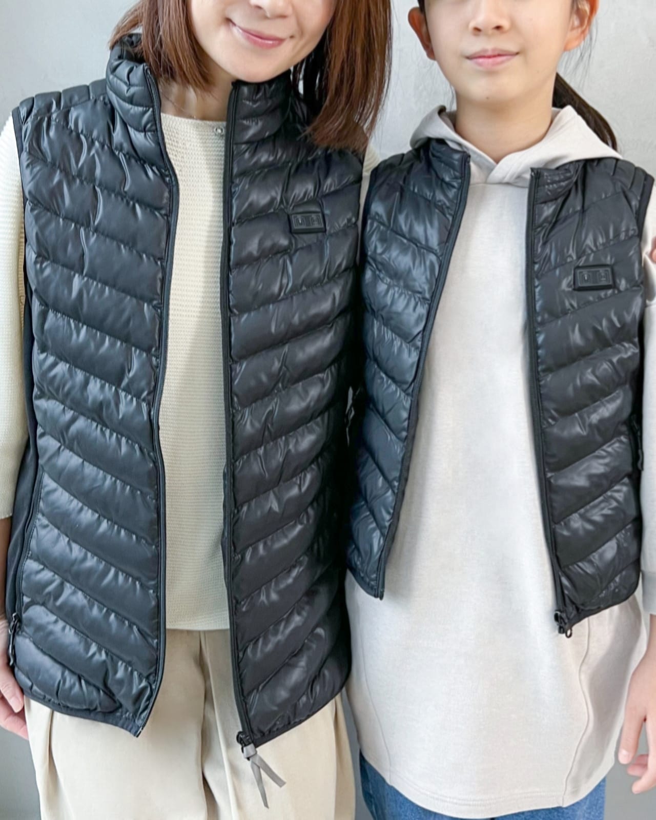 #Fashion  #winter  #cold  #chill  #warm  #heating  #healthcare  #onepieceforall #lightinweight  #clothing  #adults&kids  #multifunction  #simplefolding  #Campingoutfit  #智能發熱背心  #智能發熱頸巾  #ICYFOX #Ｘ’masGift #Englandbearbear #X’Massocks